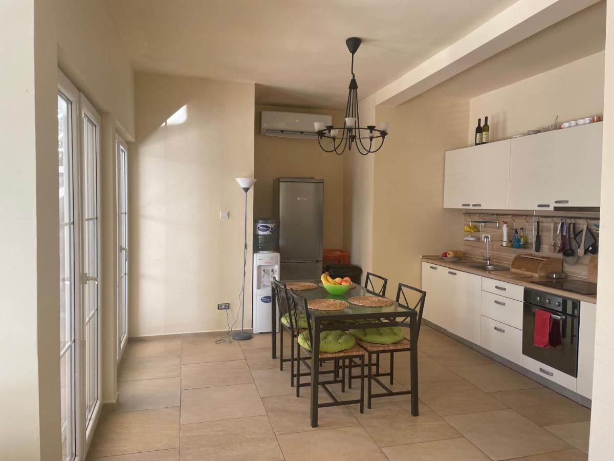 Villa Thetis บิโกโว ภายนอก รูปภาพ